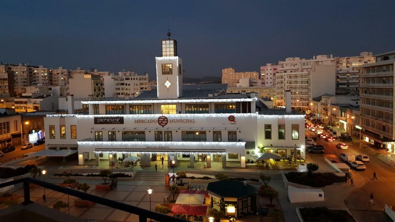 The Market Square House Апартаменты *